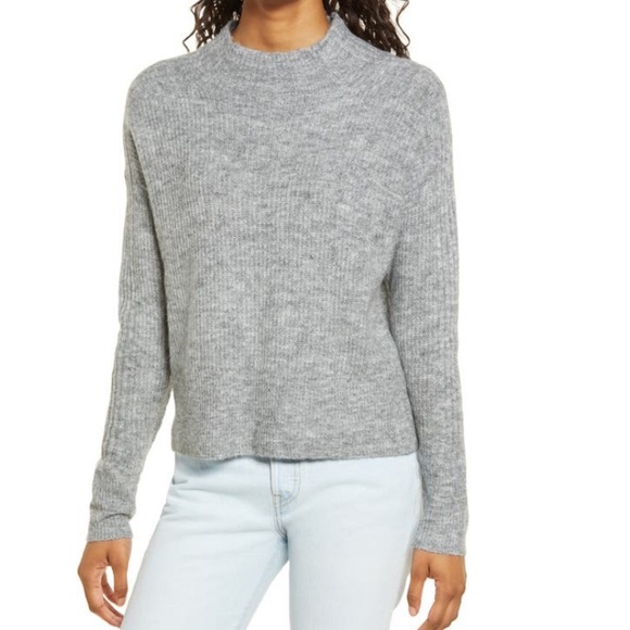 BNWT Nordstrom All In Favor Acrylic Funnel Neck Sweater - Picture 1 of 7